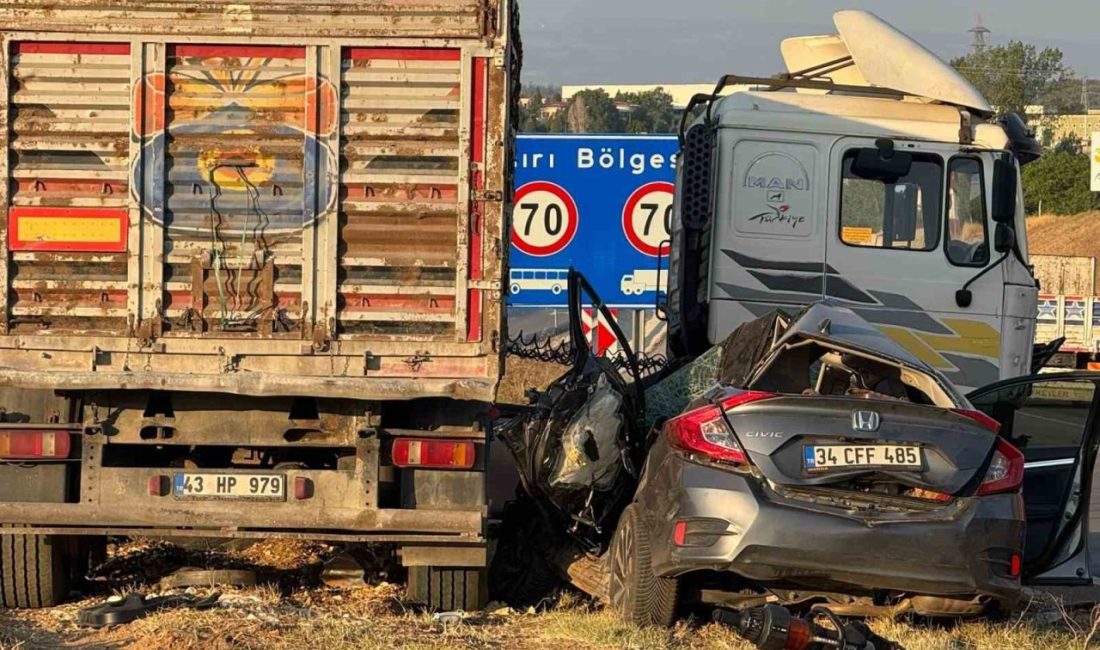Bilecik’te tır ile otomobilin çarpışması sonucu meydana gelen trafik kazasında