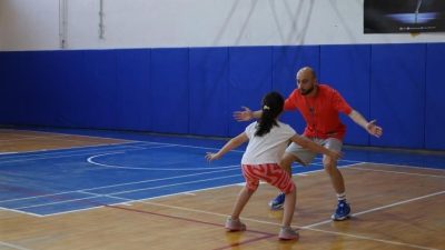 Bilecik’te Atatürk Spor Salonu’nda düzenlenen BSB Yaz Spor Okulları kapsamında