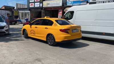 Bolu’da taksiye binen alkollü bir yolcu, seyir halindeyken şoföre kurusıkı