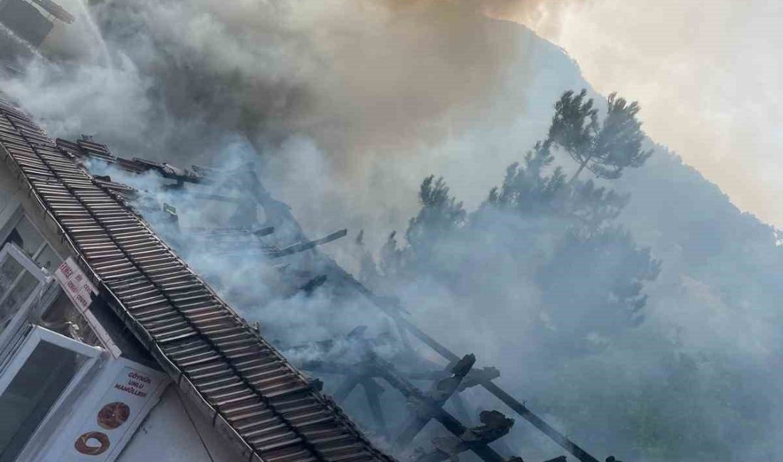 Bolu’nun Göynük ilçesinde bir ekmek fırınında çıkan yangında, fırın tamamen