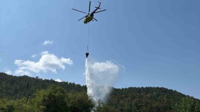 Bolu’da ormanlık alanda çıkan yangın, havadan ve karadan yapılan hızlı