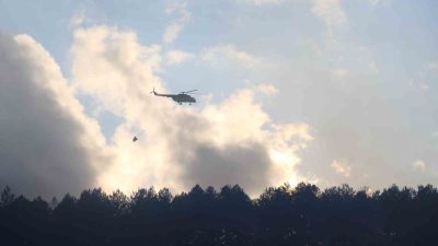 Bolu’nun Mengen ilçesinde çıkan orman yangını 5’inci saatine girerken, Bolu