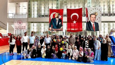 Bozüyük’te Yeşilkent Kumral Abdal Yatılı Kız Kur’an Kursu Voleybol Turnuvası’nın