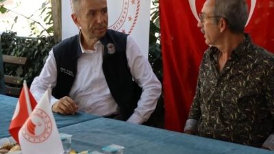 Bilecik’te çiftçilere kiraz, ceviz, karpuz, buğday ve ayçiçeği üretimi hakkında