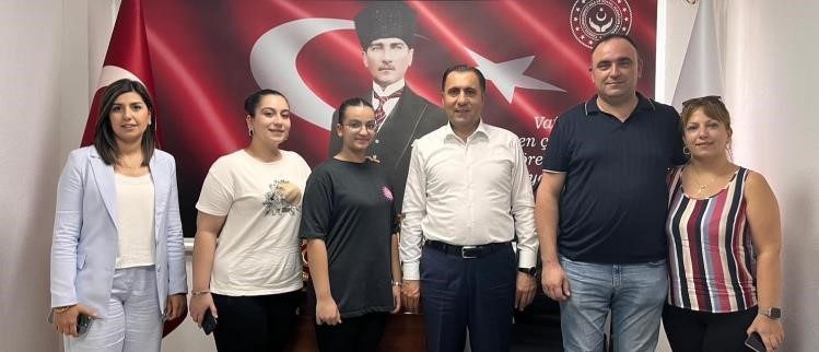 Bilecik’te yaşayan aile, Hatay’da meydana gelen depremde anne ve babalarını