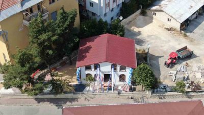 Devrekani Belediyesi tarafından ilçeye kazandırılan taziye evi, düzenlenen törenle hizmete