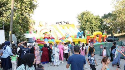 Dilovası Belediyesi’nin düzenlediği Çocuk Eğlencesi Şenliği, renkli aktiviteleri ve sürprizleriyle