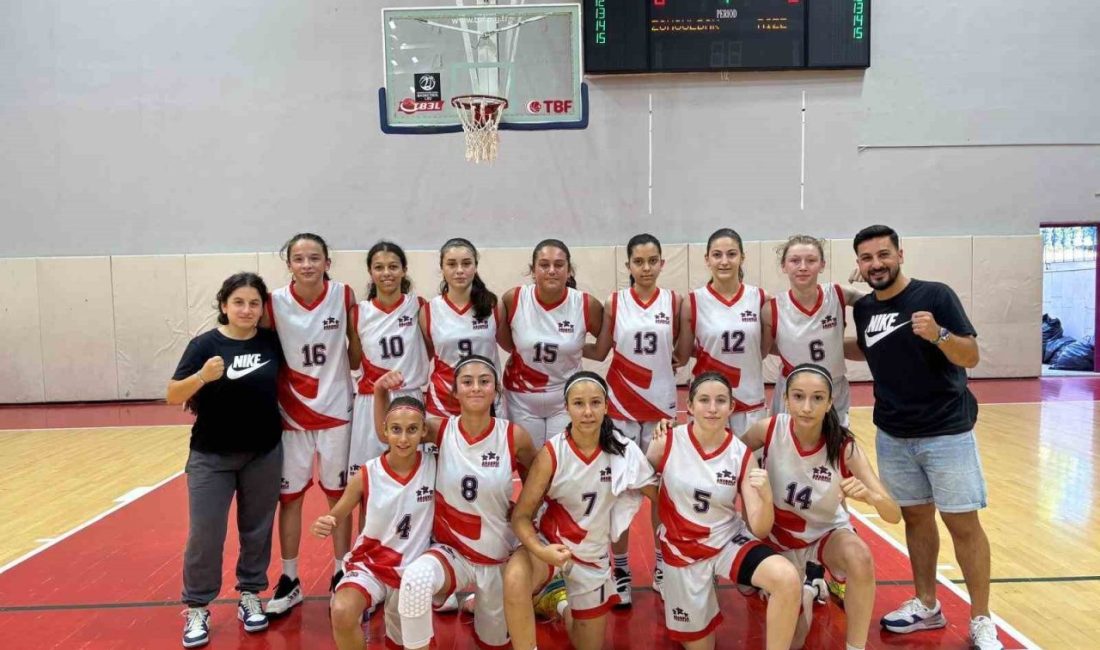Düzce Basketbolda Türkiye Finallerine Gidiyor Karabük’te düzenlenen ve 21 ilin katılımıyla gerçekleşen Analig Basketbol Yarı