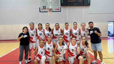 Karabük’te düzenlenen ve 21 ilin katılımıyla gerçekleşen Analig Basketbol Yarı