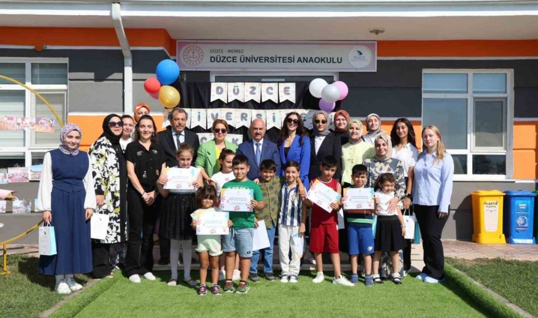 Düzce Üniversitesi Anaokulu Çocuk Kampüsü Kapanış Programı Gerçekleştirildi Düzce Üniversitesi Anaokulu tarafından üniversite personelinin çocuklarına yönelik olarak düzenlenen