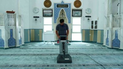 Düzce Belediyesi, şehir merkezi ve 63 mahallelerdeki tüm camileri köşe