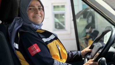 Düzce’de düzenlenen Ambulans Sürüş Güvenliği Eğitimine katılan ve 17 kişi