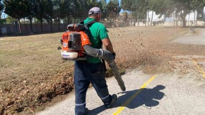 Erenler Belediyesi Park ve Bahçeler koordinatörlüğüne bağlı ekipler eğitim ve