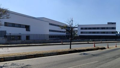 SUBÜ Hendek MYO’nun 2. OSB’de inşa edilen yeni binası yüzde