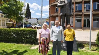 Eskişehir Büyükşehir Belediyesi Park ve Bahçeler Müdürlüğü yetkilileri, Bayırköy Belediye