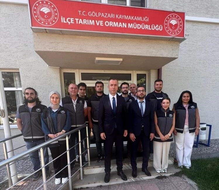 İl Müdürü Çetin Ayvalık, ilçelerde çalışmaları yerinde inceledi Bilecik İl Tarım ve Orman Müdürü Çetin Ayvalık, Gölpazarı ve