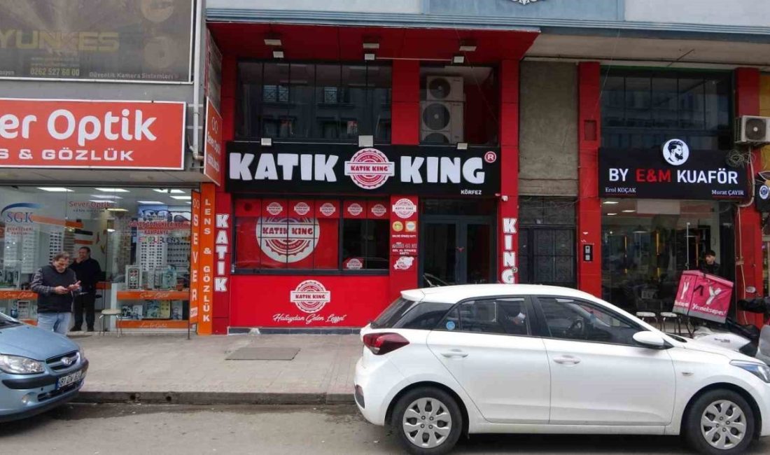 Kocaeli’de Ramazan Bayramı’nın ilk 4 günü tavuk döner satarak 999
