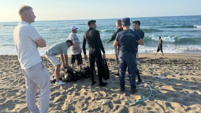 Sakarya’nın Karasu ilçesinde cankurtaran olmayan bölgede denize giren 16 yaşındaki