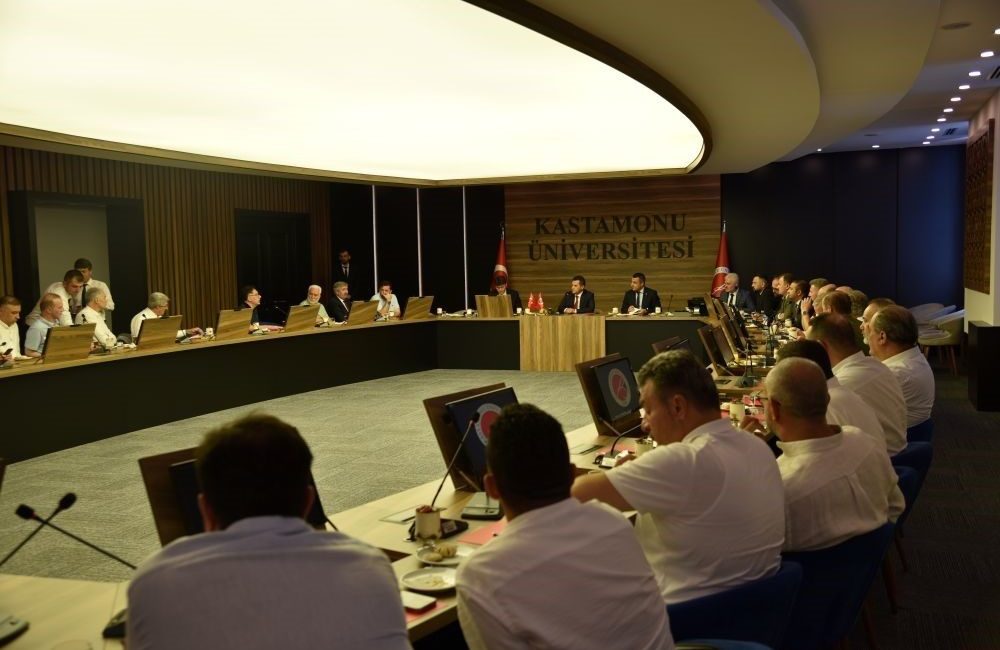 Kastamonu Üniversitesi öncülüğünde üniversite-iş dünyası arasında bölgesel kalkınmaya yönelik hedefler