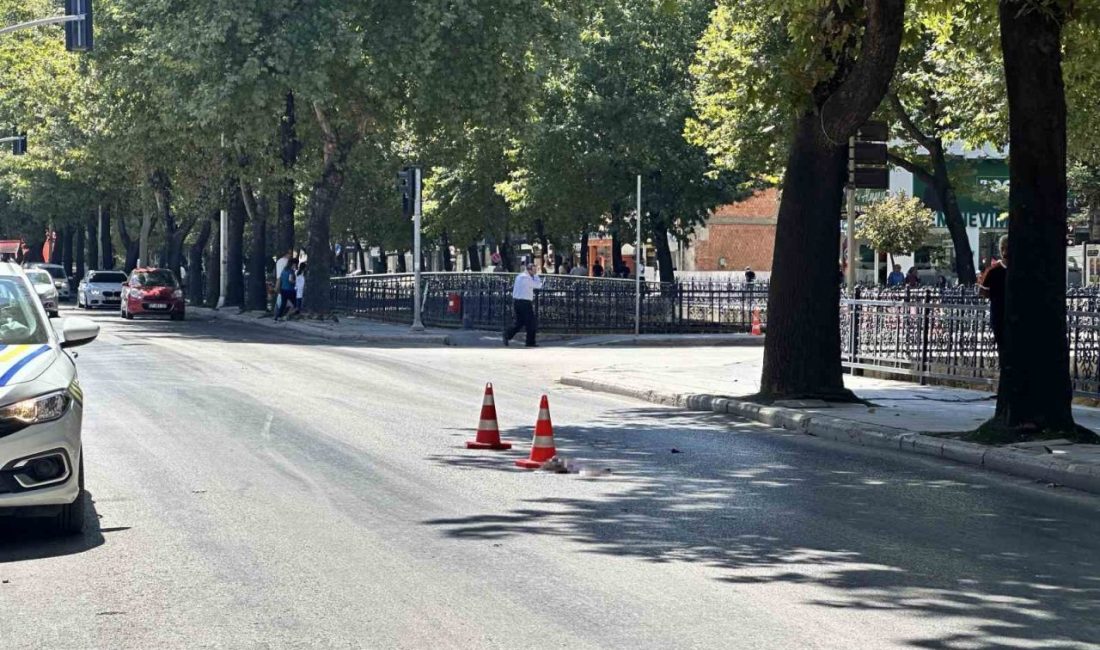 Kastamonu’da motosikletin çarptığı yaşlı kadın ağır yaralandı Kastamonu’da yolun karşısına geçmek isterken motosikletin çarptığı yaşlı kadın ağır