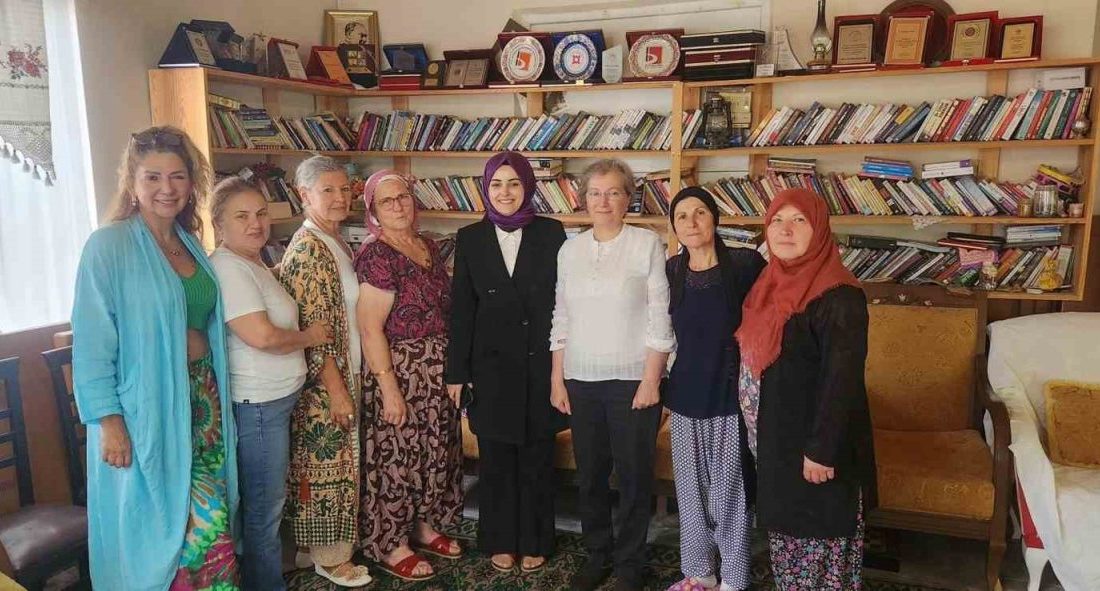 Kaymakam Kılıç’tan kültüre ve üretime destek mesajı Bilecik’in Gölpazarı ilçesinde, Kaymakam Feyza Nur Kılıç, 2012 yılında “Sıradışı