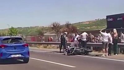 Kocaeli’de yarış motosikletiyle kamyona çarparak hayatını kaybeden sosyal medya fenomeni