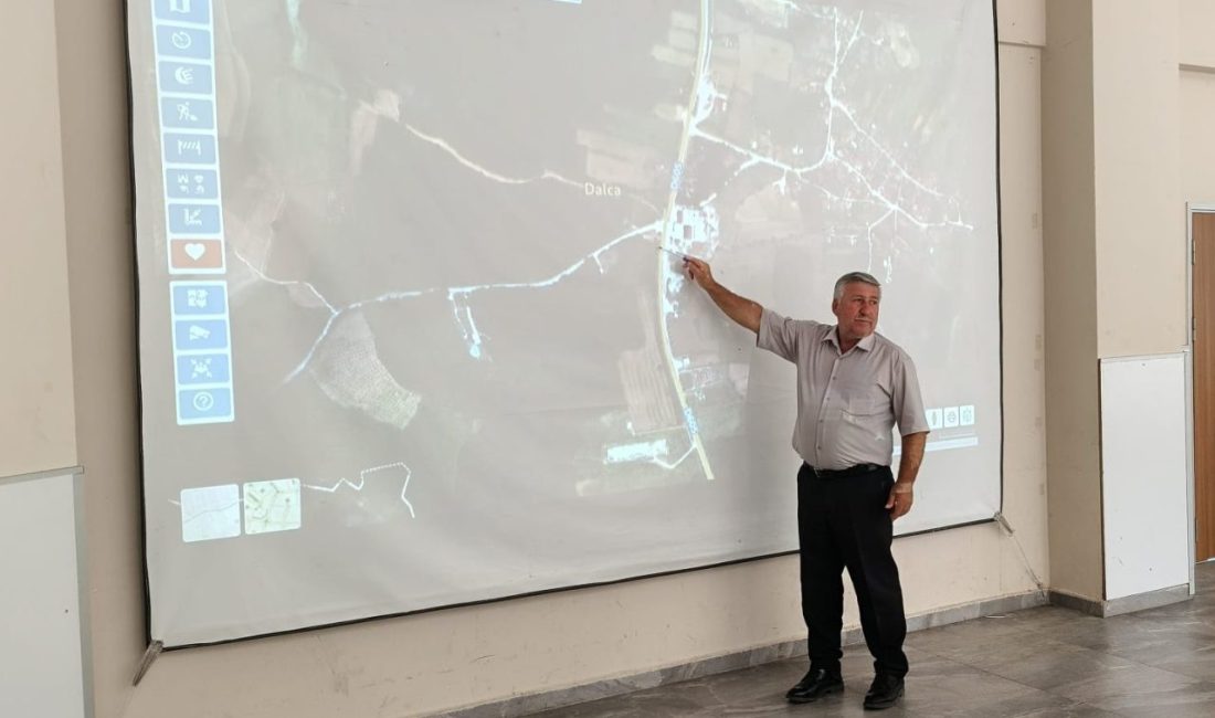 Kırsalda doğal gaz ağı genişliyor Kocaeli Büyükşehir Belediyesi Genel Sekreter Yardımcısı Numan Balaban, Kandıra ilçesindeki