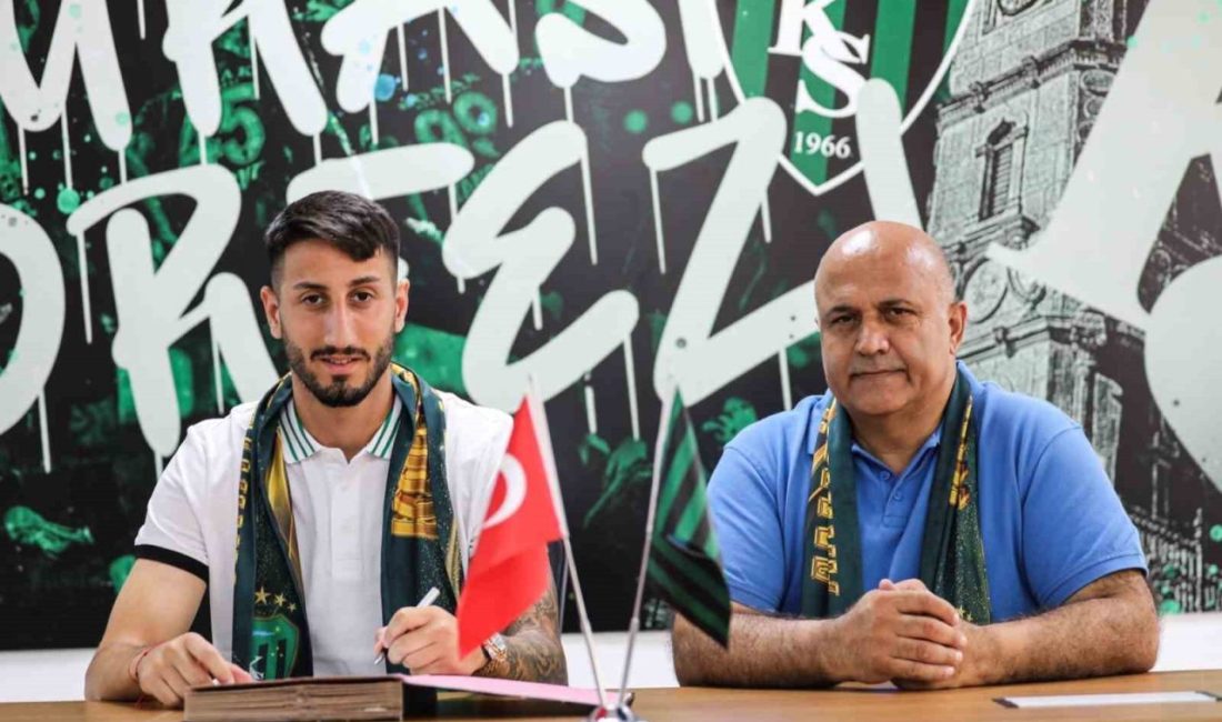Kocaelispor, Beşiktaş’tan Can Keleş’i kiraladı Trendyol Süper Lig’in ikinci haftasında Samsunspor’u ağırlamaya hazırlanan Kocaelispor, Beşiktaş’tan