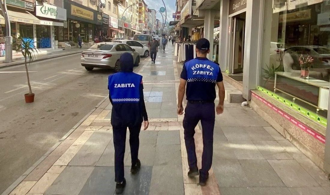 Körfez Belediyesi Zabıta Müdürlüğü ekipleri, yaya güvenliğini sağlamak ve kent