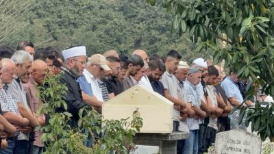 Muğla’nın Menteşe ilçesinde kürek sörfü yaparken denize düşerek kaybolan ve