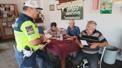 Sakarya İl Jandarma Komutanlığı ekipleri, motosiklet kazalarının önüne geçmek ve