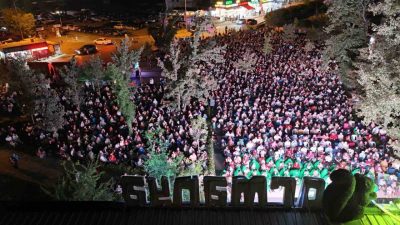 Kocaeli Büyükşehir Belediyesi, Ormanya Doğal Yaşam Parkı’nda düzenlediği Gece Sineması