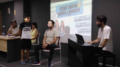 Kocaeli Büyükşehir Belediyesi Konservatuvarı, aday öğrencileri yetenek sınavı öncesinde bilgilendirmek