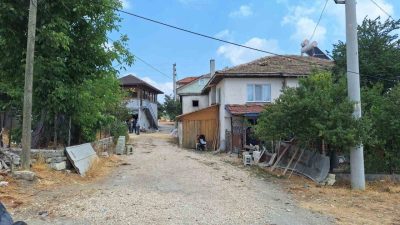 Bolu’nun Göynük ilçesinde ineklerini sağdığı sırada sağım makinesinden elektrik akımına