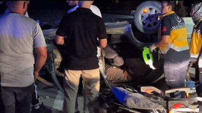 Sakarya’nın Kaynarca ilçesi D014 Karayolu’nda sürücüsünün kontrolünden çıkan otomobil, takla