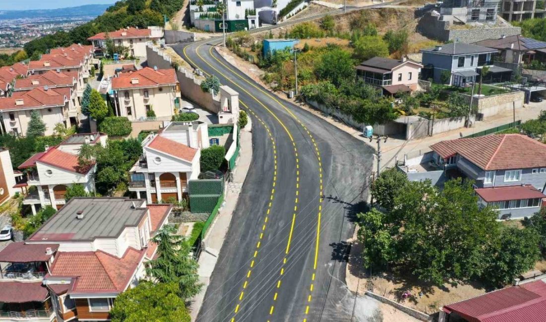 Tantaoğlu Caddesi’ne bin 500 ton aşınma asfaltı serildi Başiskele ilçesi Yeşilkent Mahallesi Tantaoğlu Caddesi’ne yaklaşık bin 500 ton