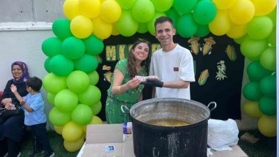 Karabük’te ’Çılgın Mısırcı’ olarak bilinen Yasin Yassıçayır, tezgahından elde ettiği