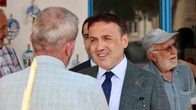 Bilecik Valisi Faik Oktay Sözer, Yenipazar ilçesinde esnaf ve vatandaşlarla