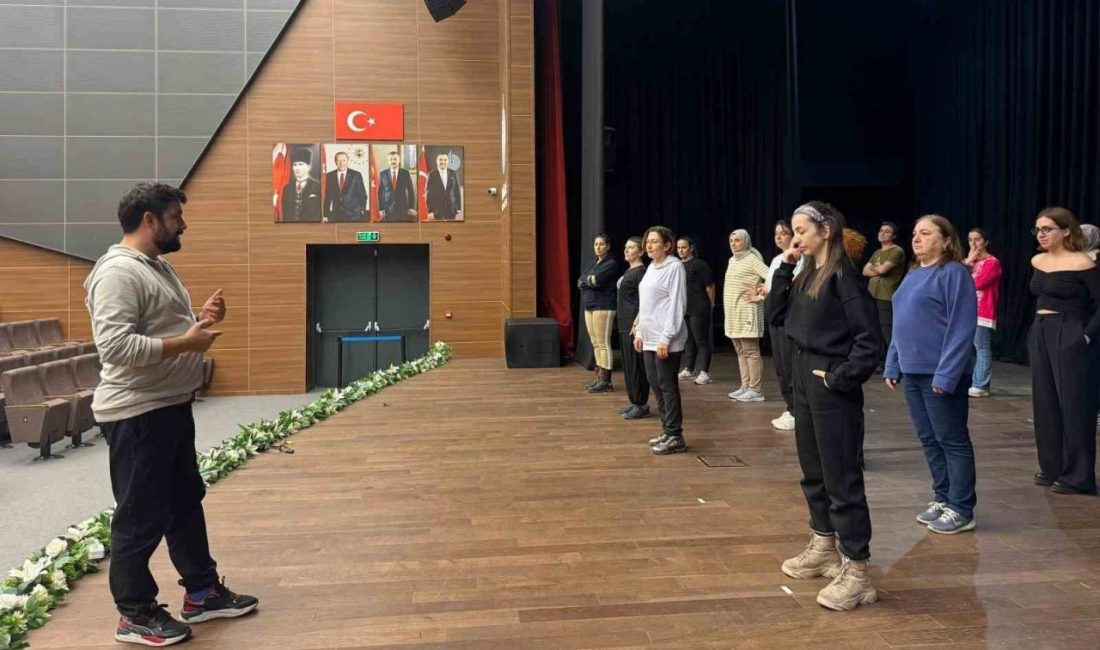 7 bölgenin ritmi aynı sahnede atacak Başiskele Belediyesi, Türkiye’nin kültürel zenginliğini ve halk oyunlarını yaşatmak amacıyla