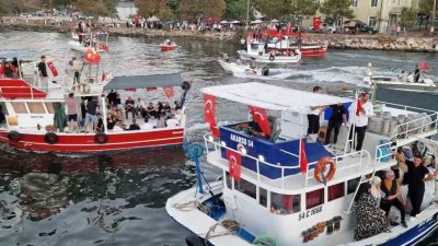 Balık sezonunun başlaması ile birlikte Sakaryalı balıkçılar, gerçekleşen tören eşliğinde