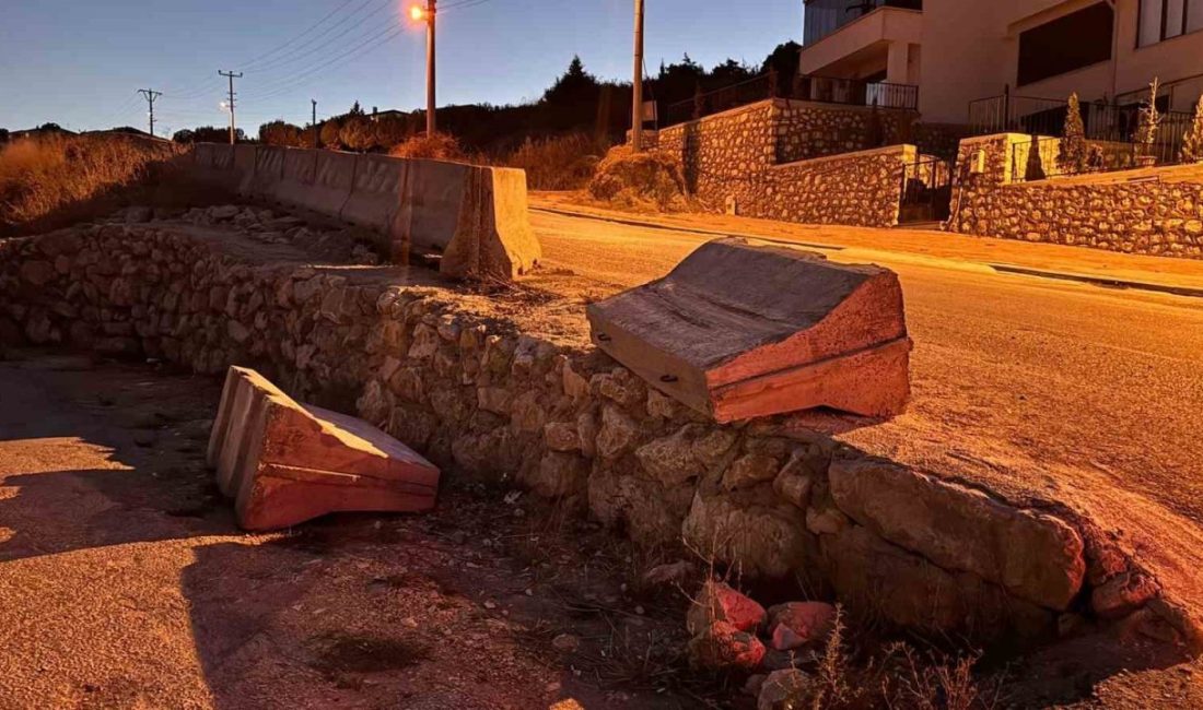 Bilecik’te seyir halinde kontrolden çıkan otomobil beton bariyerlere çarparak durabilirken,