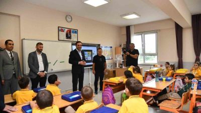 Başiskele Belediyesi, 2025-2026 eğitim öğretim yılının başlamasıyla ilçedeki 22 ilkokulda