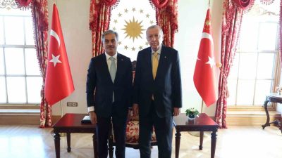 Sakarya Büyükşehir Belediye Başkanı Yusuf Alemdar, Dolmabahçe’de Cumhurbaşkanı Recep Tayyip