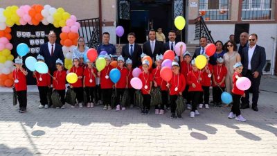 Söğüt Belediye Başkanı Ferhat Durgut, 2025-2026 eğitim-öğretim yılının başlamasıyla birlikte