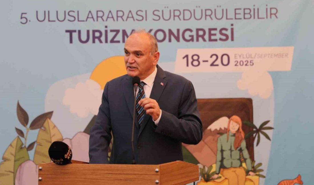 Düzce Belediye Başkanı Dr. Faruk Özlü, Akçakoca Saklıkoy Otel’de düzenlenen