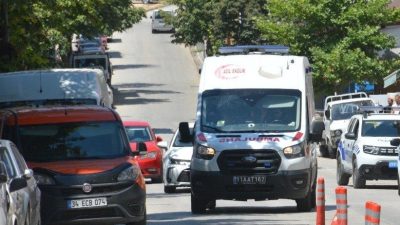 Bilecik’te sürücüsünün direksiyon hakimiyetini kaybettiği motosikletin devrilmesi sonucu meydana gelen