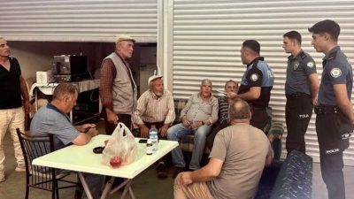 Bilecik’te polis ekipleri vatandaşları dolandırıcılık konusunda uyardı. Bilecik İl Emniyet