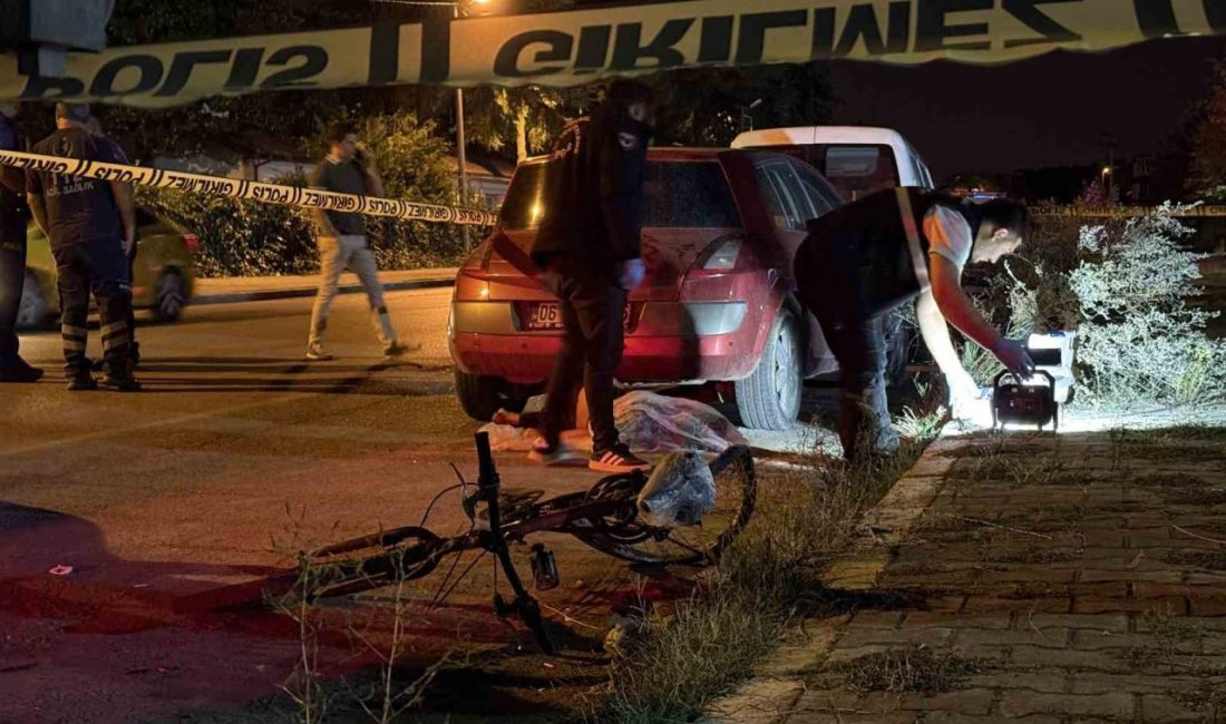 Bisikletli gence çarpıp otomobili otogara bırakarak kaçtı Sakarya’nın Arifiye ilçesinde otomobilin çarptığı yabancı uyruklu 27 yaşındaki bisikletli