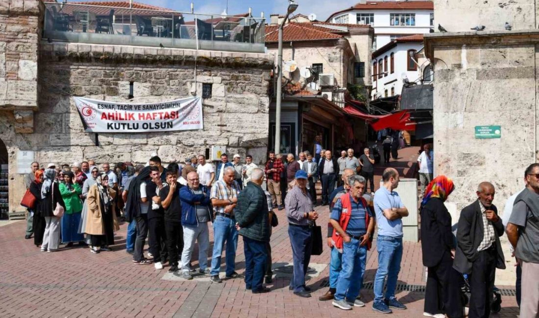 Bolu’da 38’incisi kutlanan “Ahilik Haftası” etkinlikleri kapsamında esnaf, protokol ve