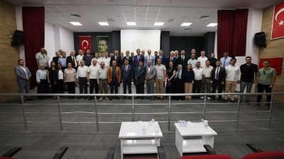 Çayırova’da 2025-2026 eğitim öğretim dönemi öncesinde eğitim paydaşlarının katılımıyla toplantı